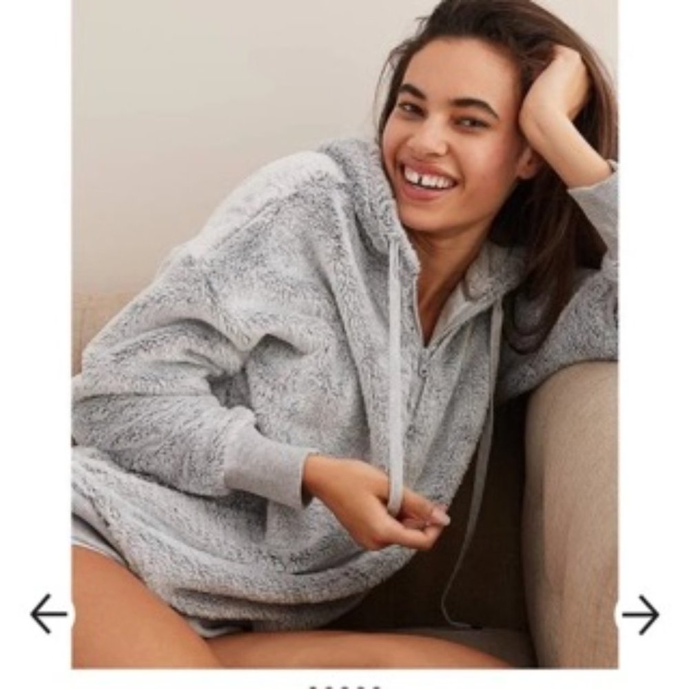 Grey Aerie Fuzzy Sherpa Oversized Hoodie Size Lg